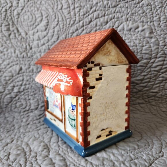 Vintage Mrs Field's House Cookie Jar - Picture 2 of 9